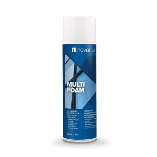 Schuimende reiniger voor natuurlijke vervuiling